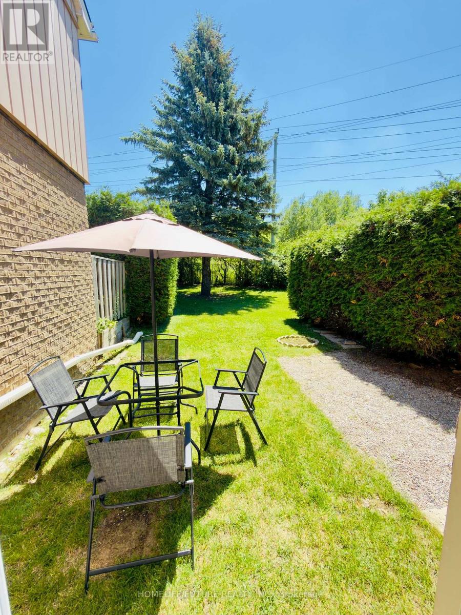 #51 51 PAULANDER DRIVE - 21