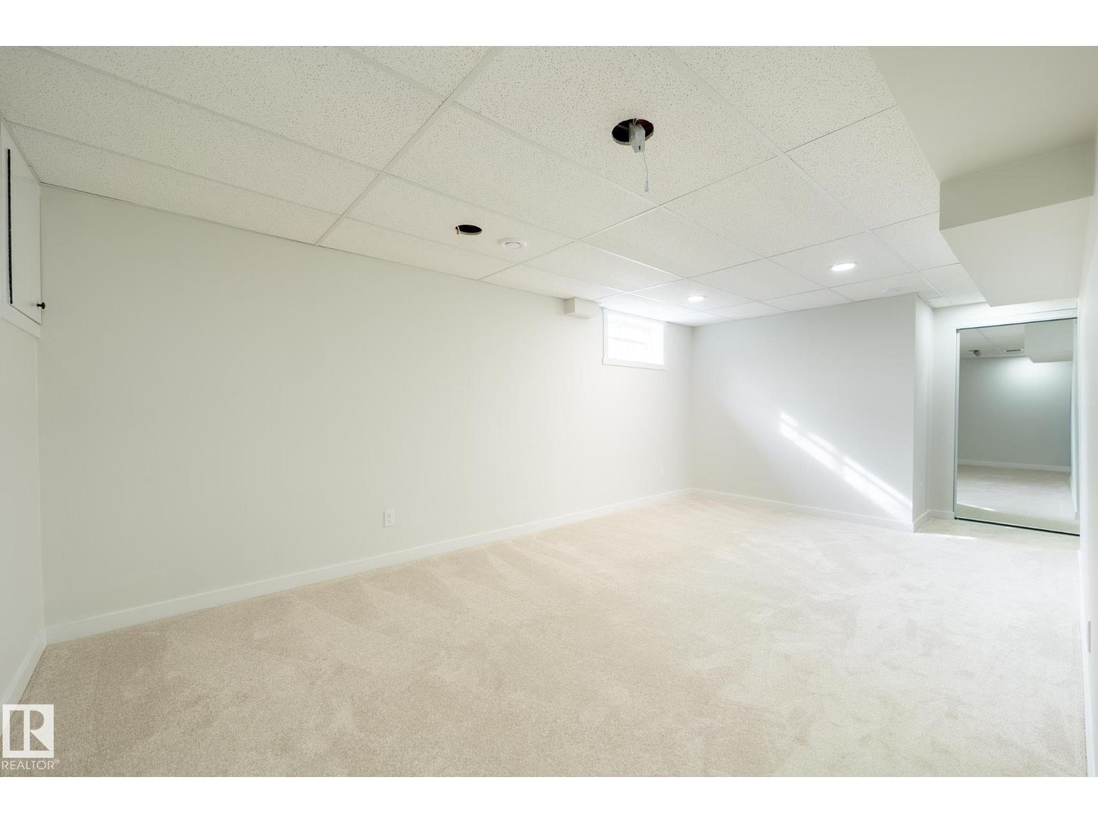 30 AMBERLY CO NW - 27