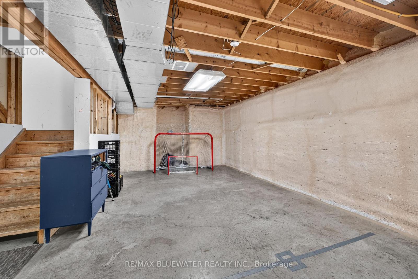 177 TORONTO STREET - 26