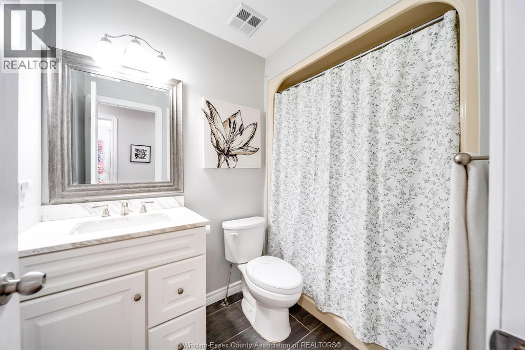 1409 KATELLA AVENUE - 23