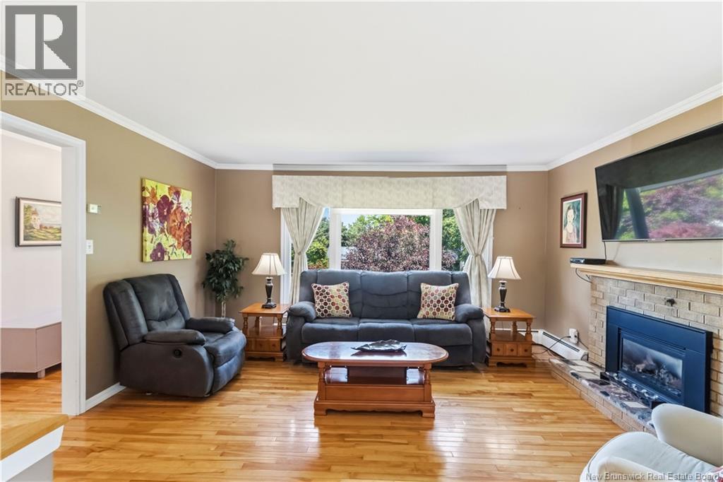 44 Tulip Street - 6