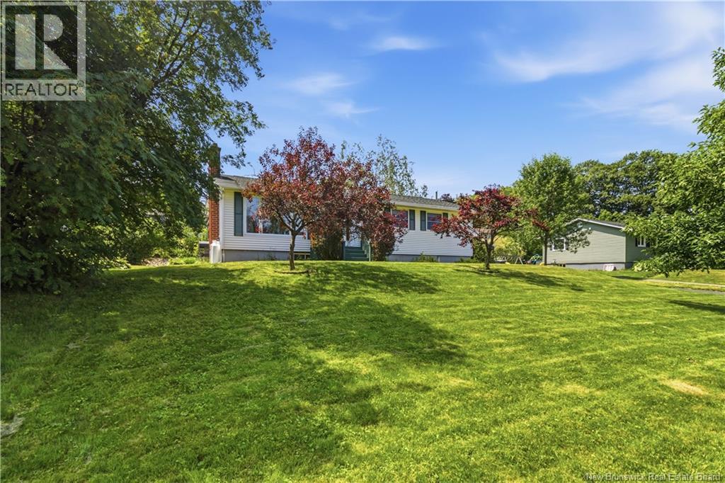 44 Tulip Street - Image 2