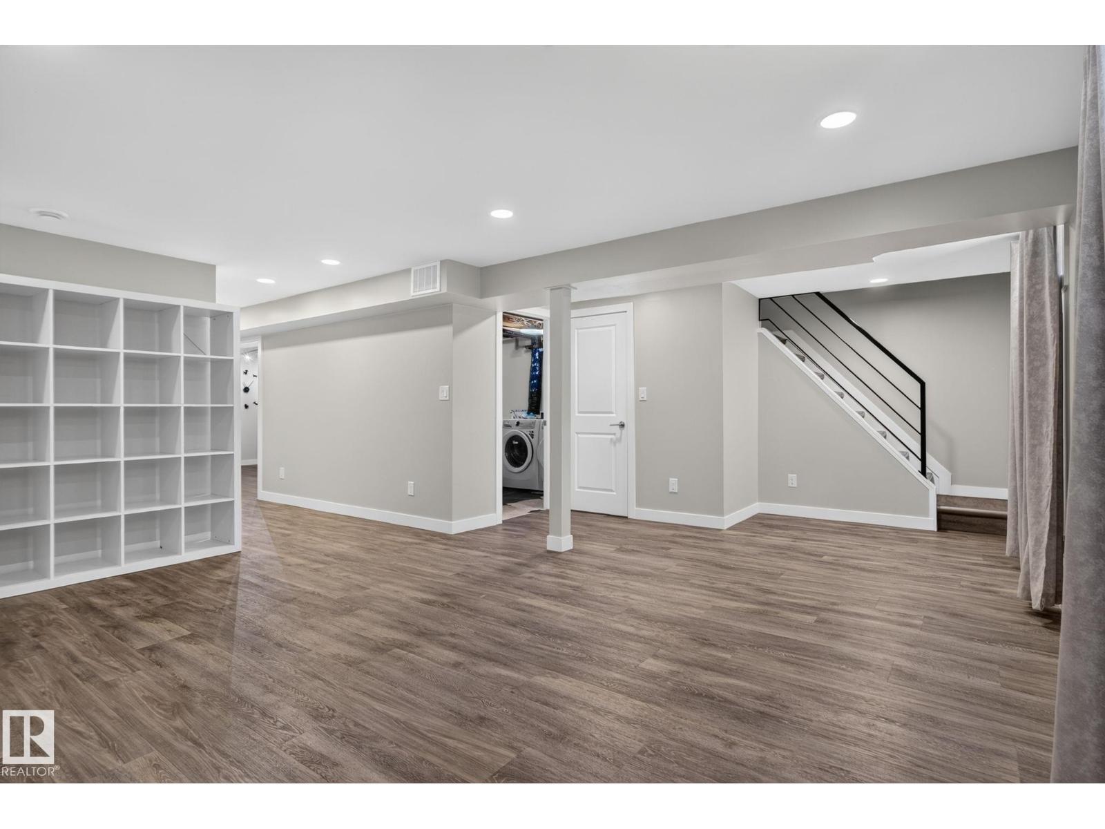 6704 94A AV NW - 18