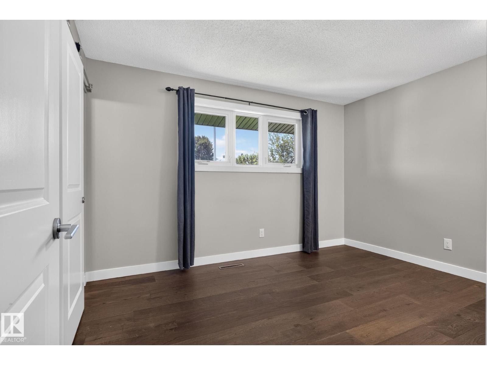 6704 94A AV NW - 10