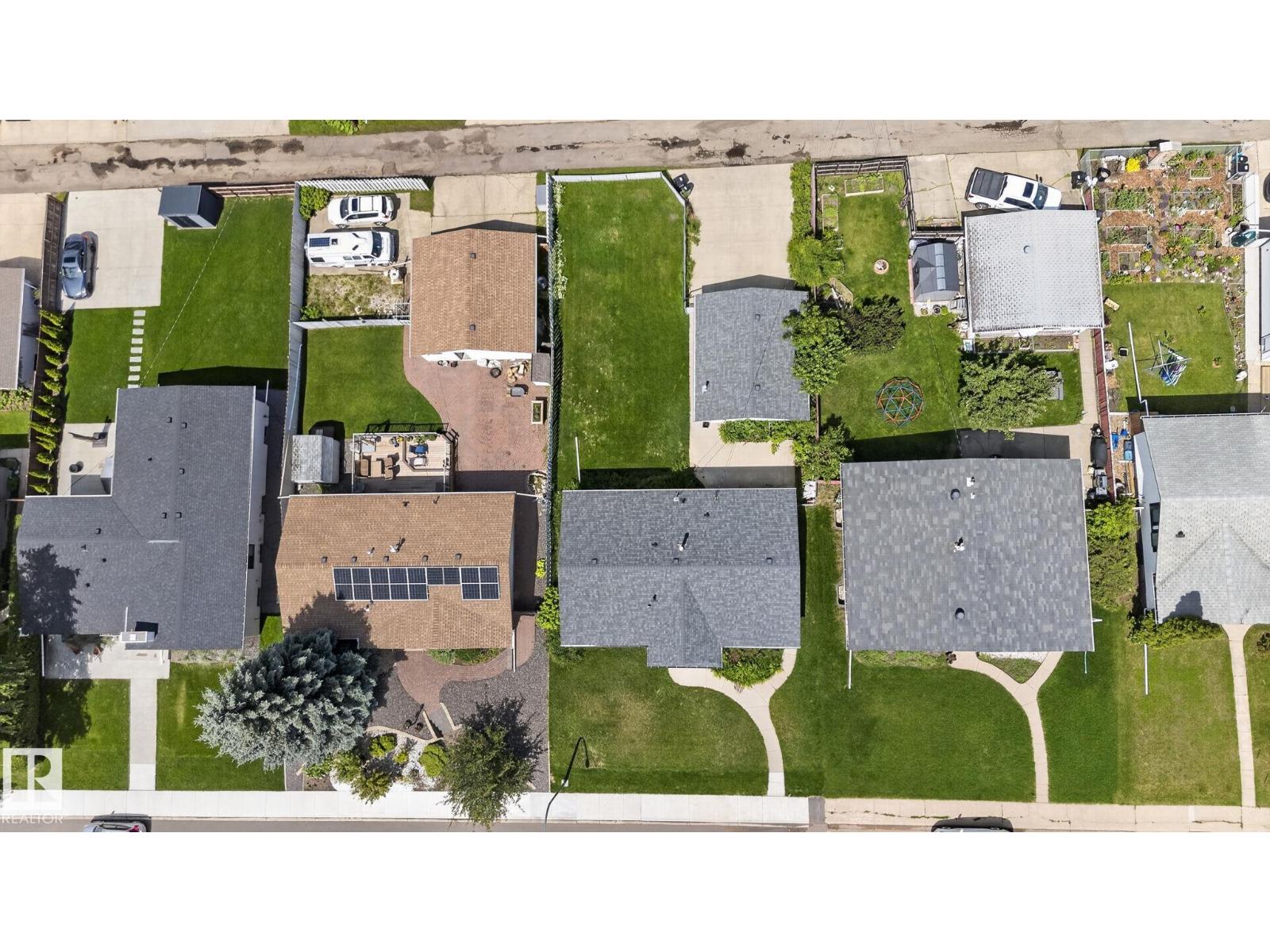 6704 94A AV NW — photo 29