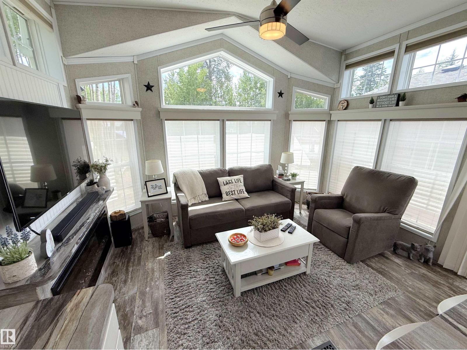 #64 53206 RGE ROAD 55 A - 9