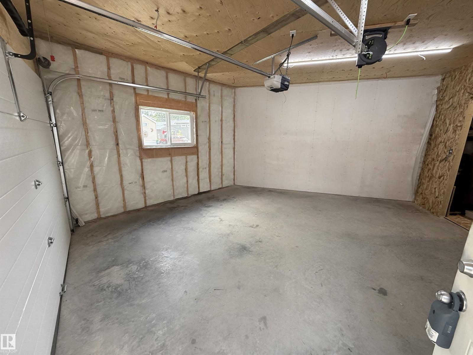 #64 53206 RGE ROAD 55 A - 30