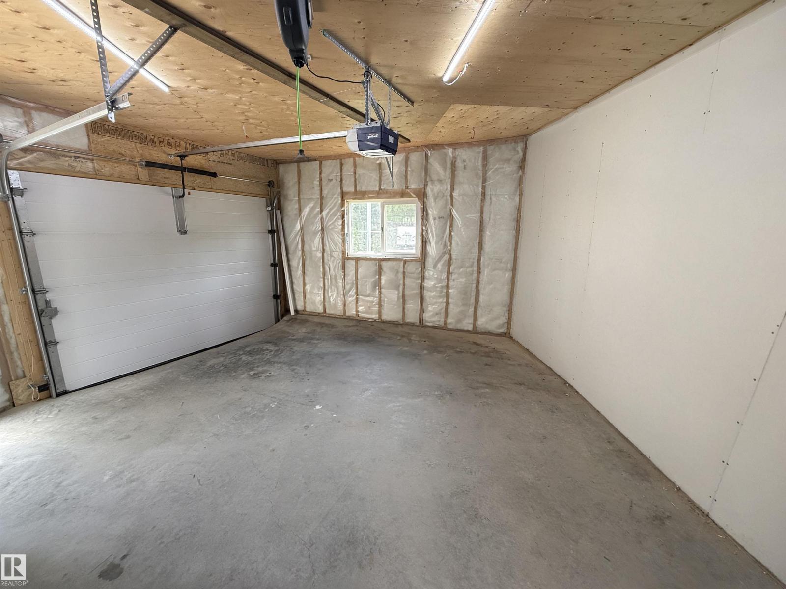 #64 53206 RGE ROAD 55 A - 29