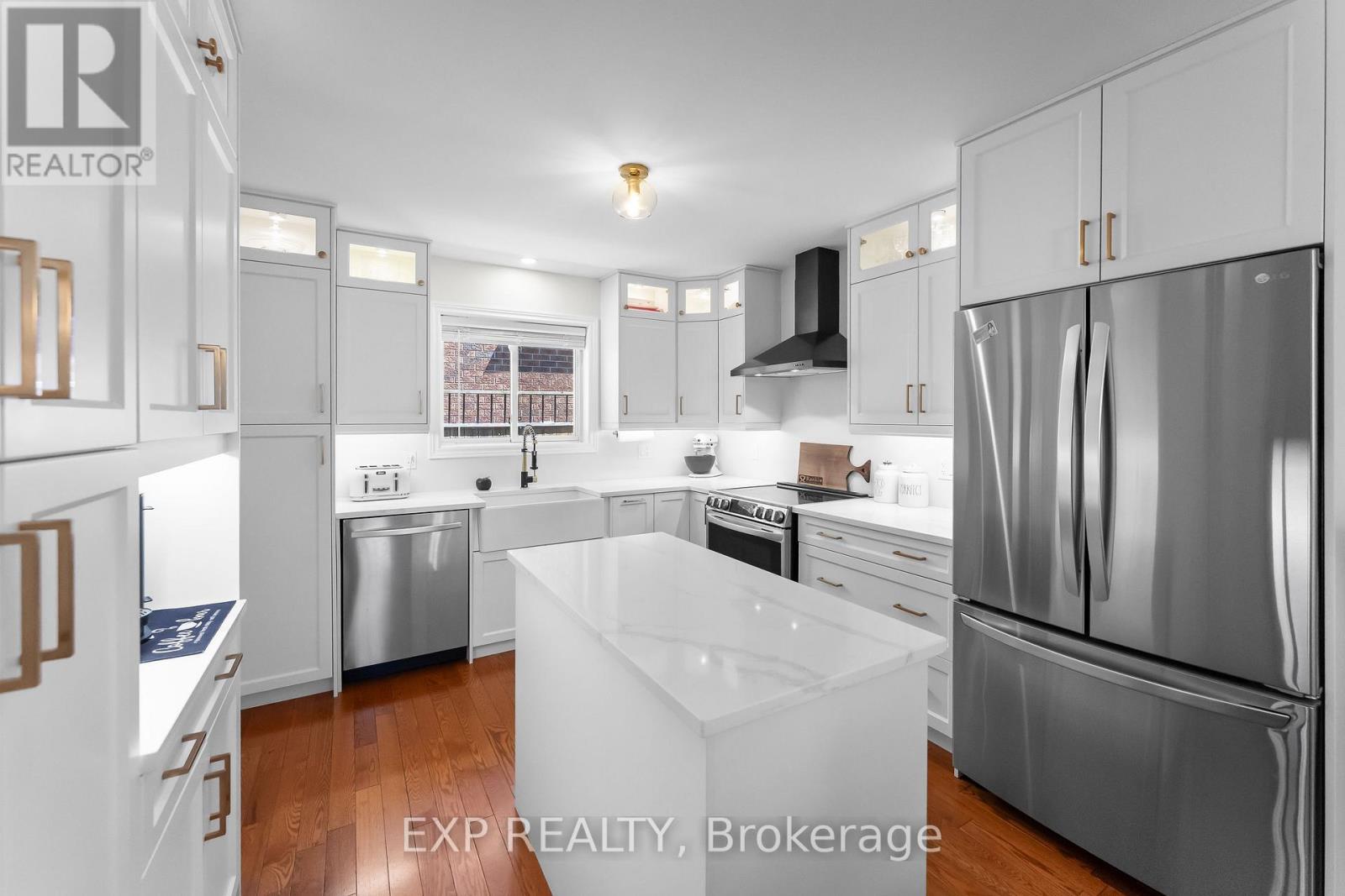 43 THOROLD AVENUE - 13
