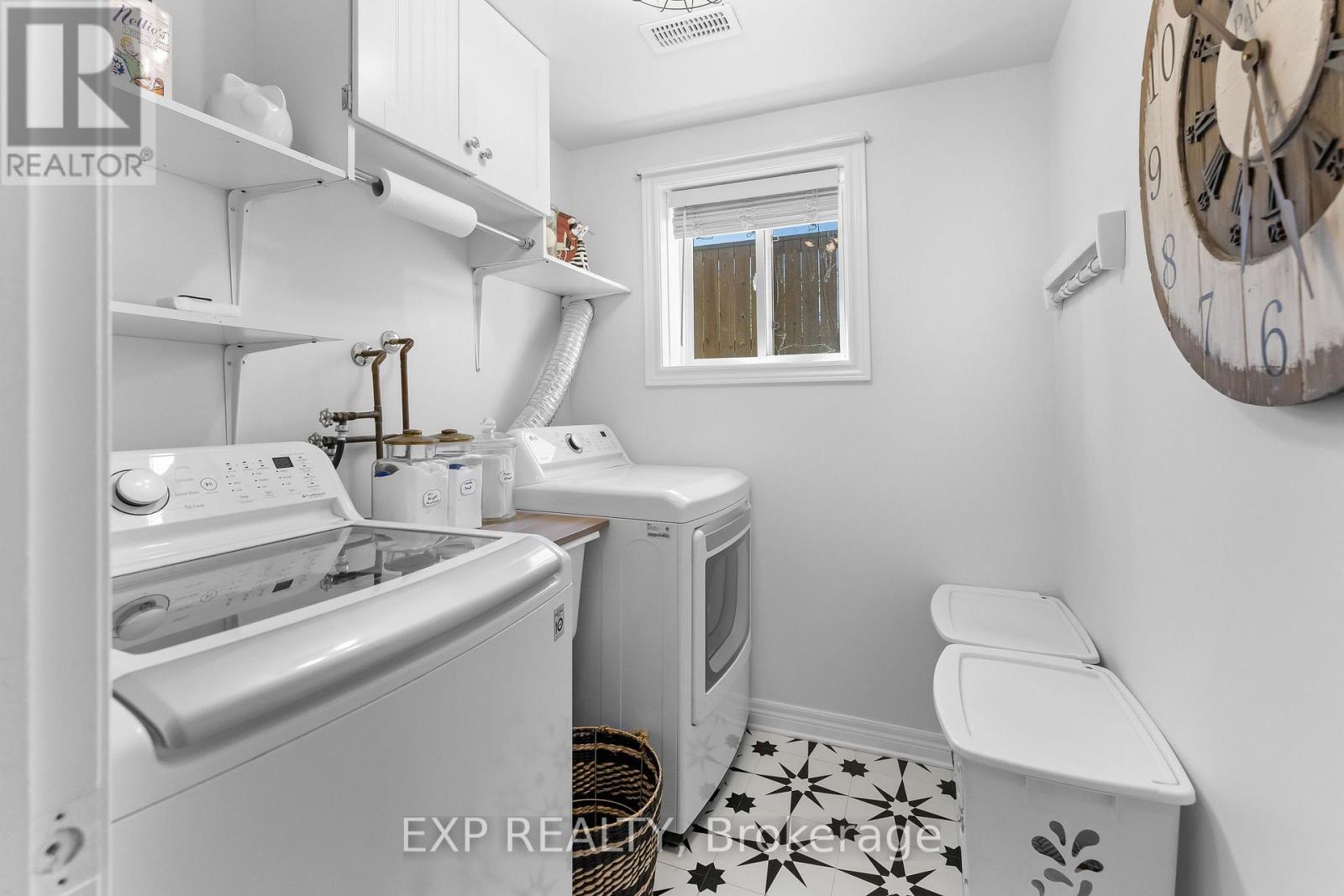 43 THOROLD AVENUE - 33