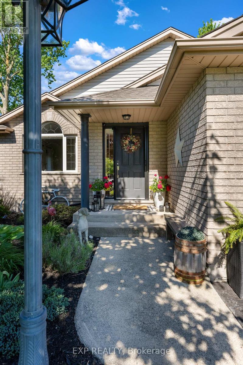 43 THOROLD AVENUE - 4