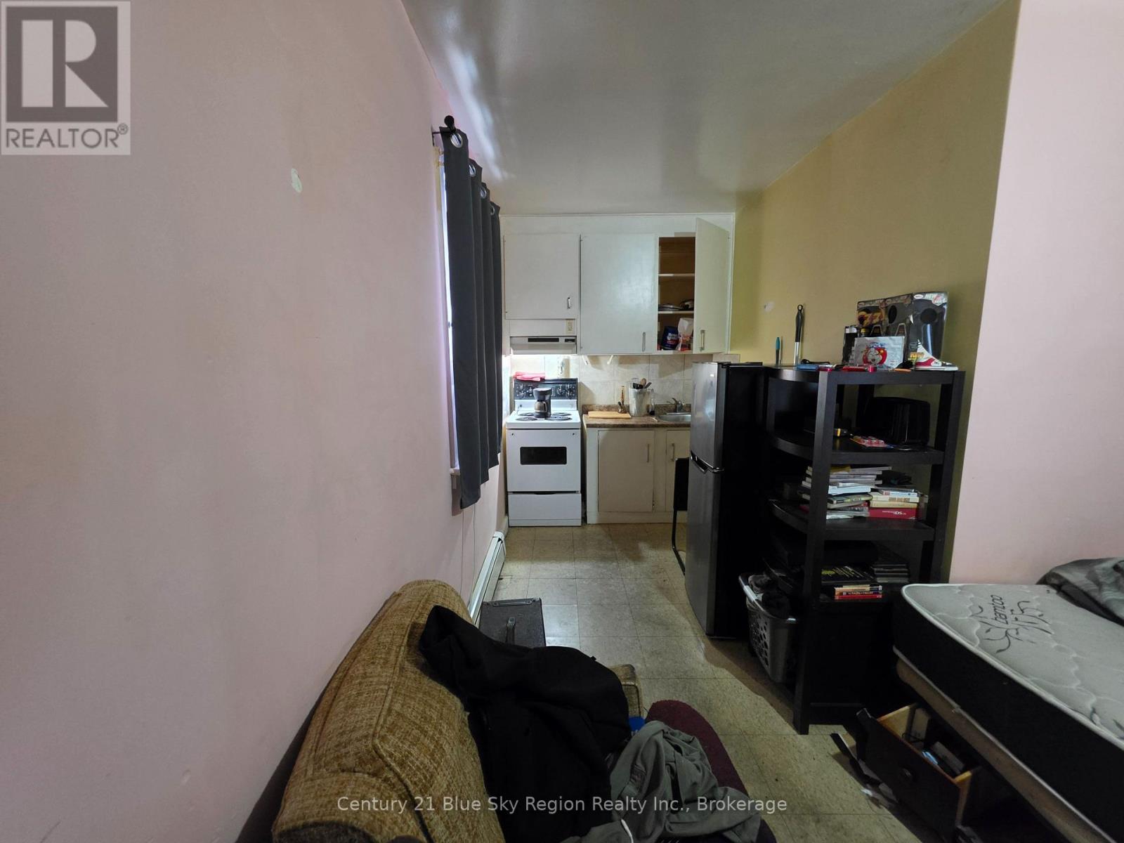 173 KING STREET - 15