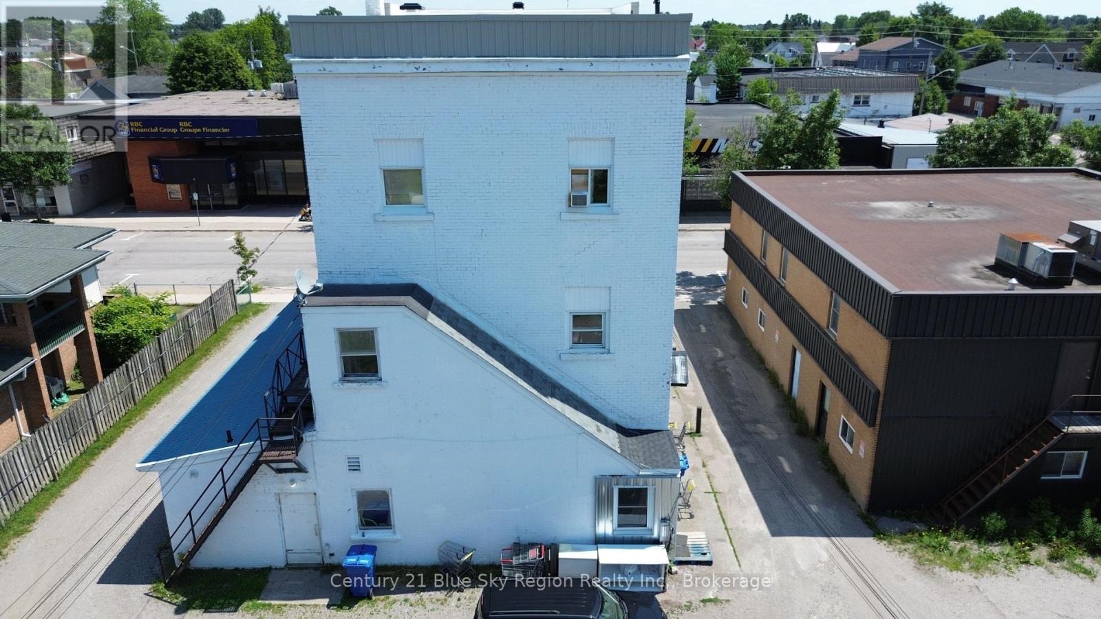 173 KING STREET - 28
