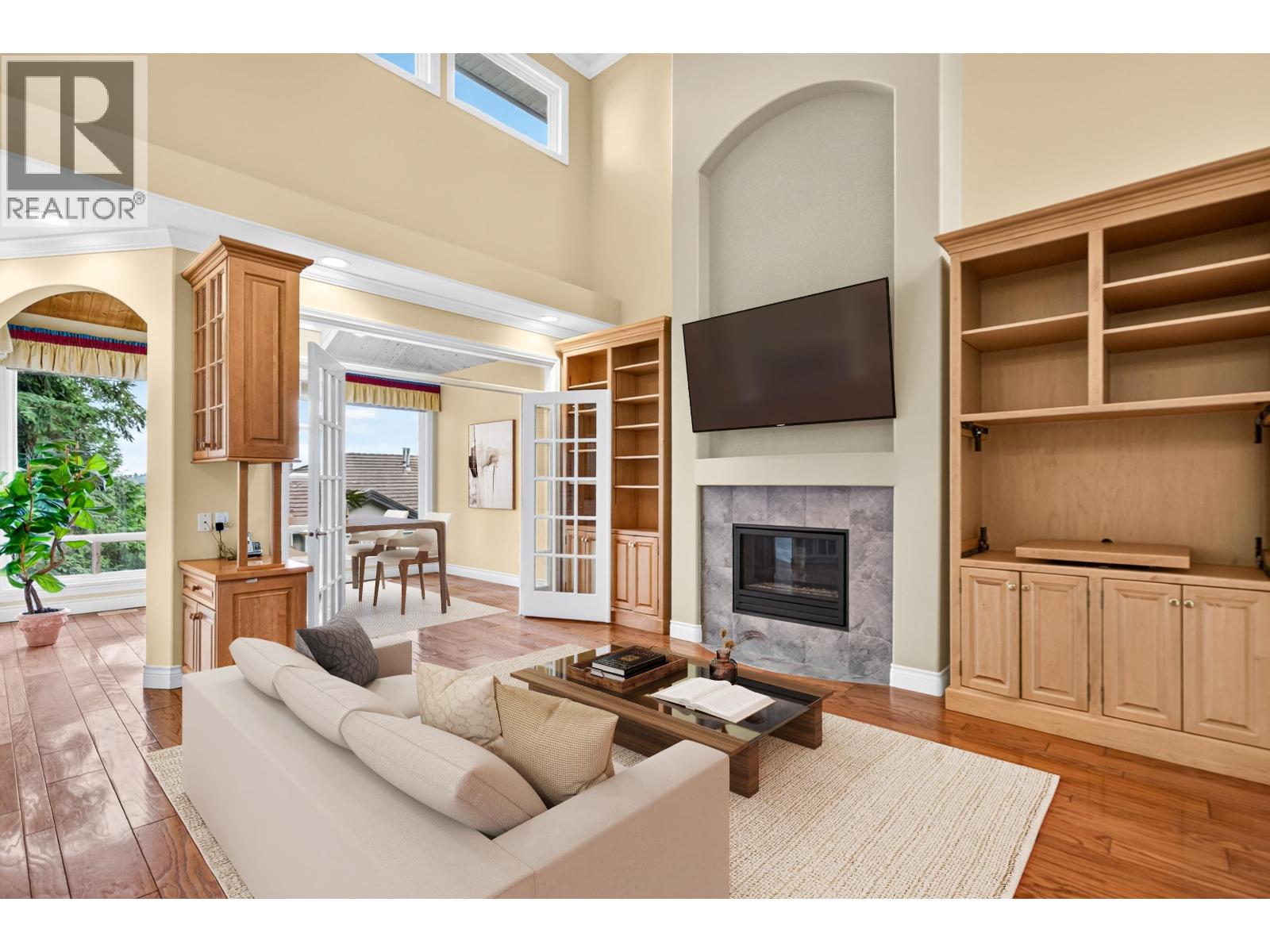 7 688 CITADEL DRIVE