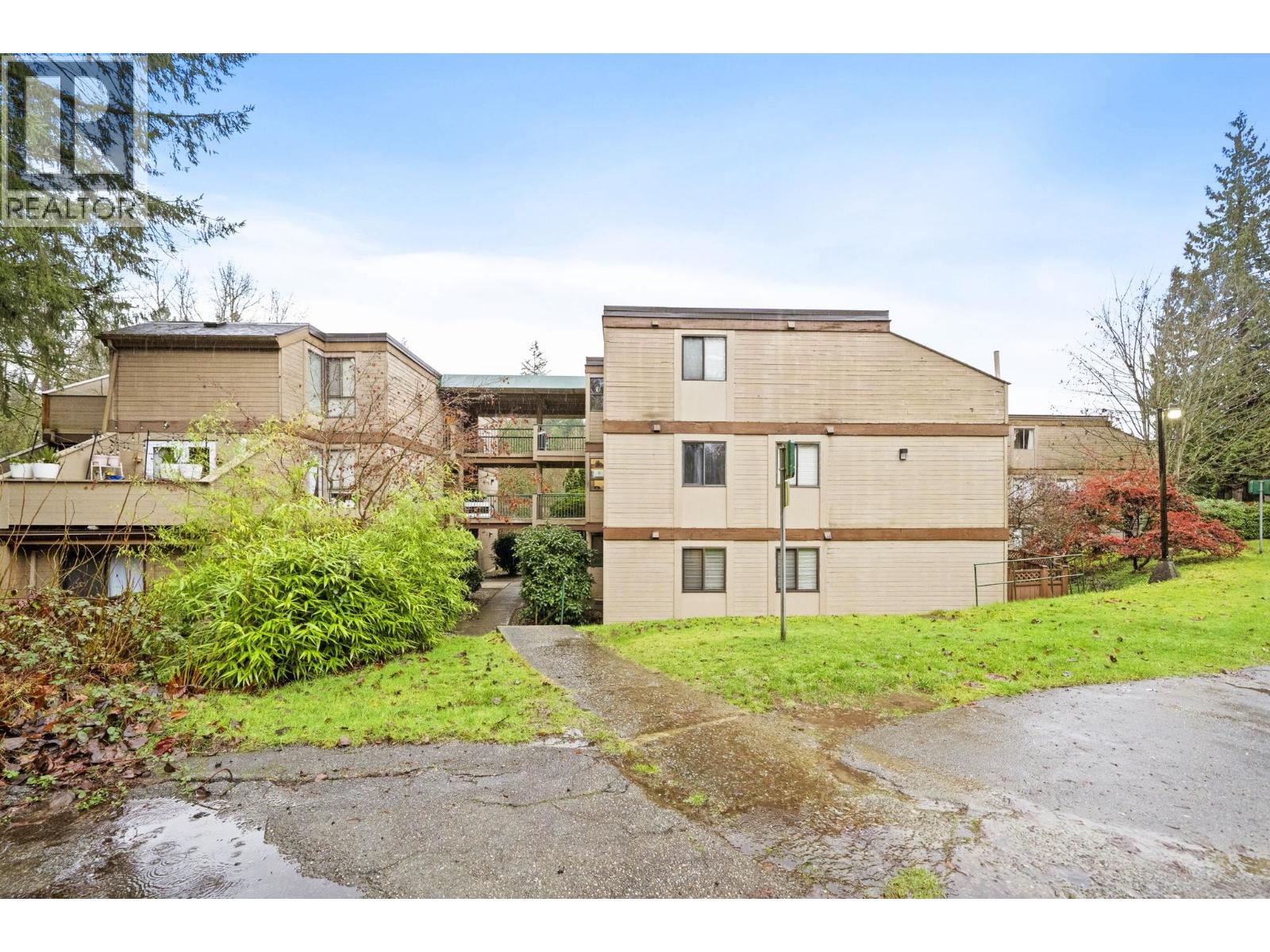 201 9145 SATURNA DRIVE, Burnaby