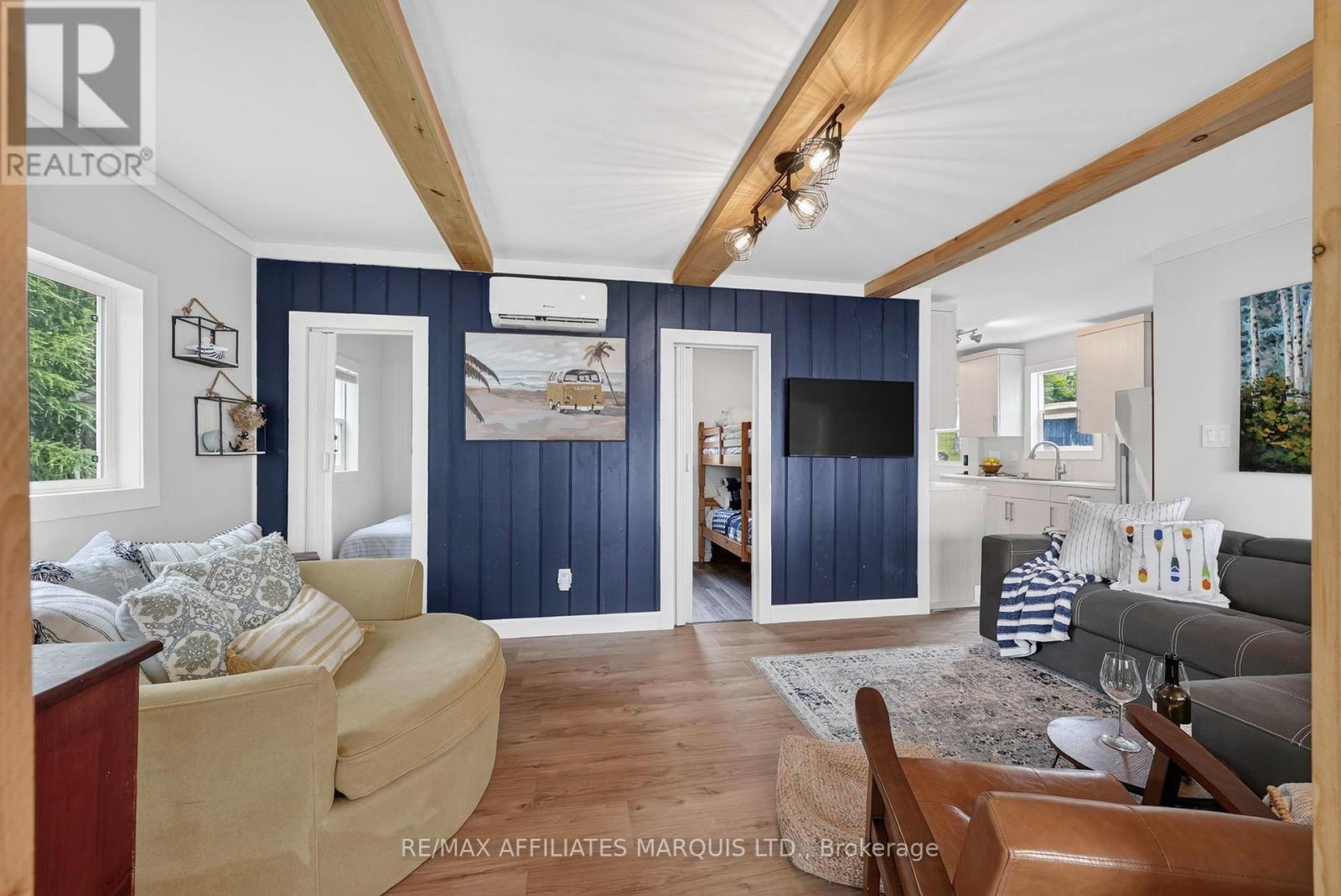19 HAMILTON ISLAND ROAD - 16