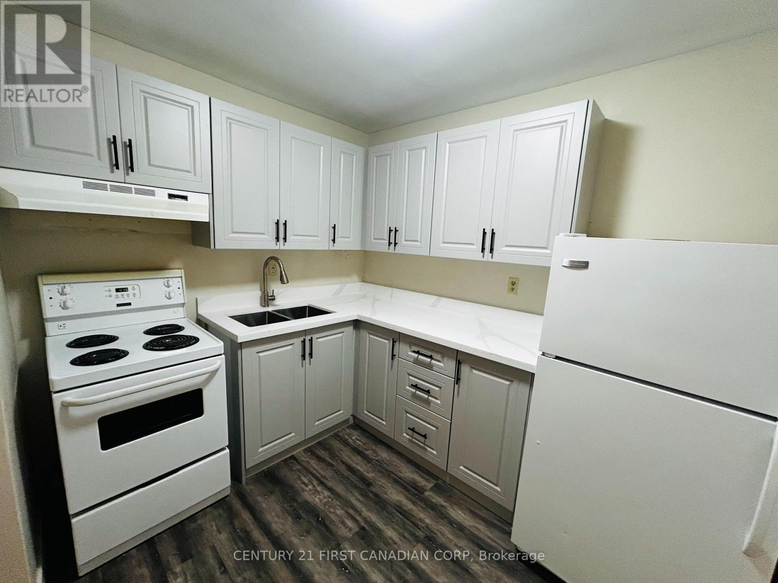 #1011 573 MORNINGTON AVENUE - 5