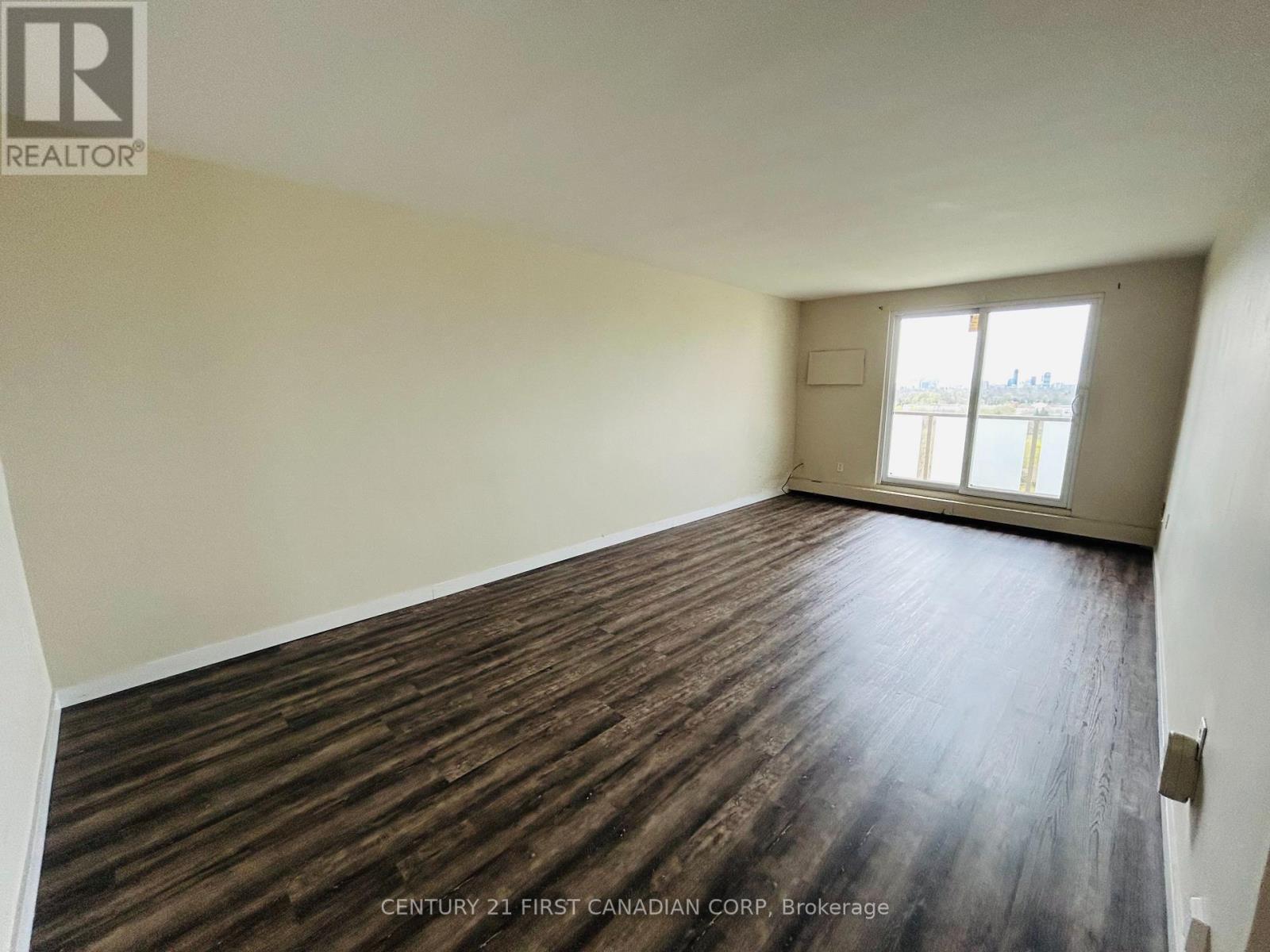 #1011 573 MORNINGTON AVENUE - 6