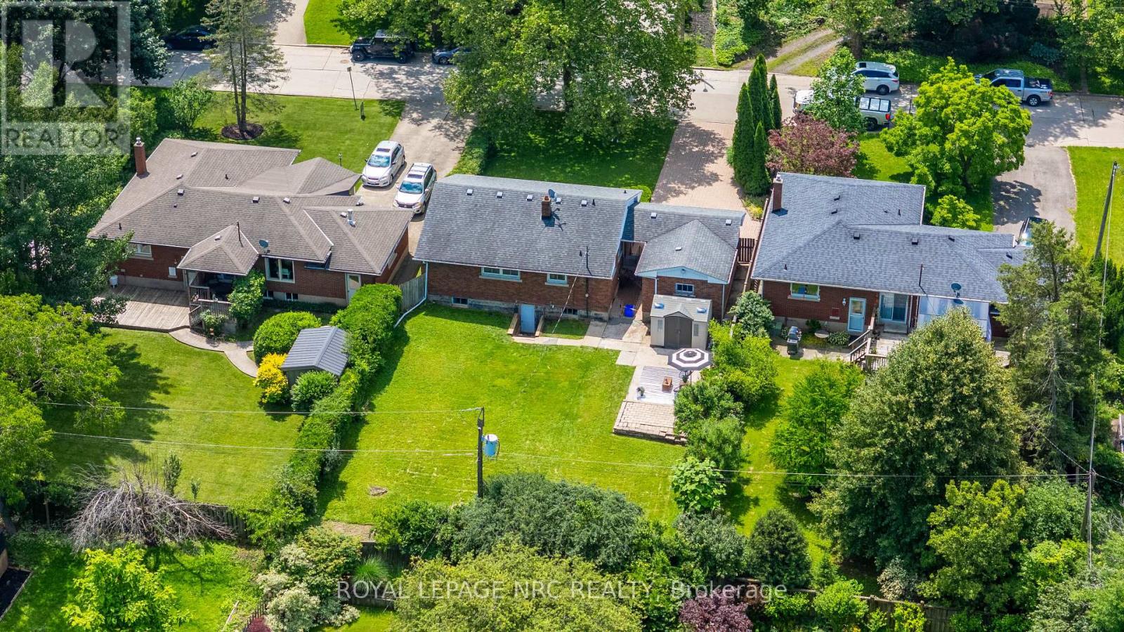 179 WOODSIDE DRIVE - 2