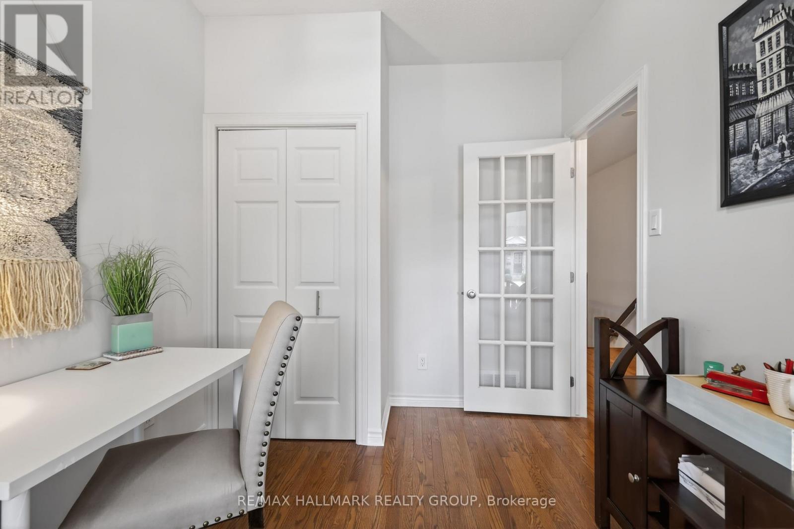 236 BULRUSH CRESCENT - 4