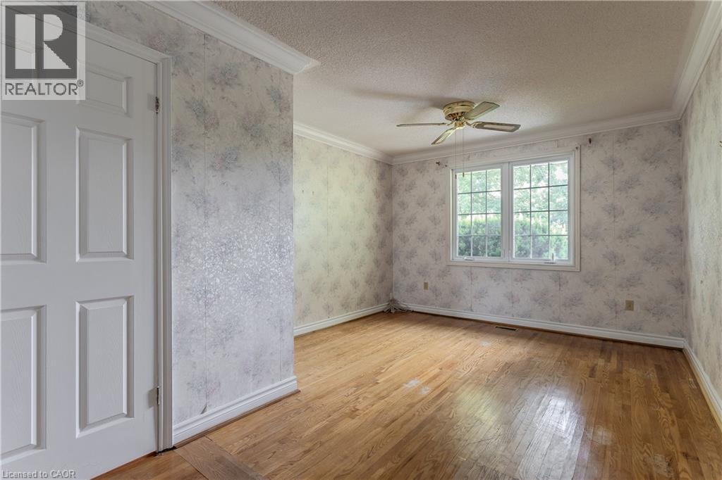 342 BRYANT Crescent - Image 21