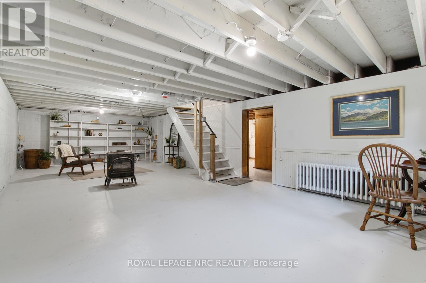 179 WOODSIDE DRIVE - 30