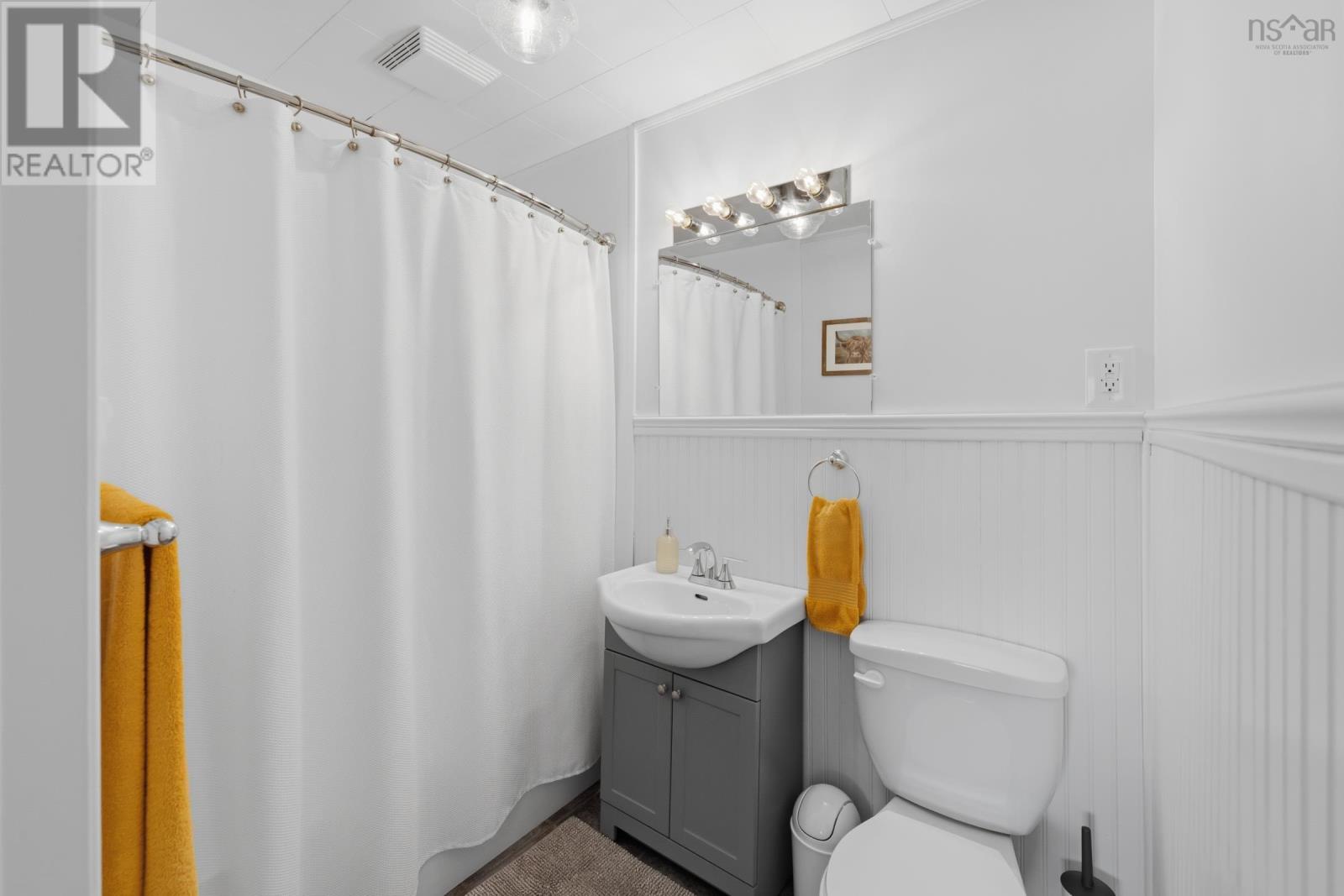 173 King Street - 24