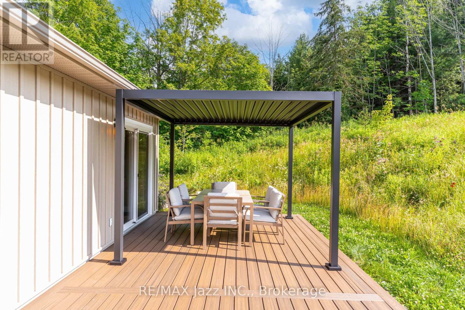 8 BEAMISH ROAD - 37
