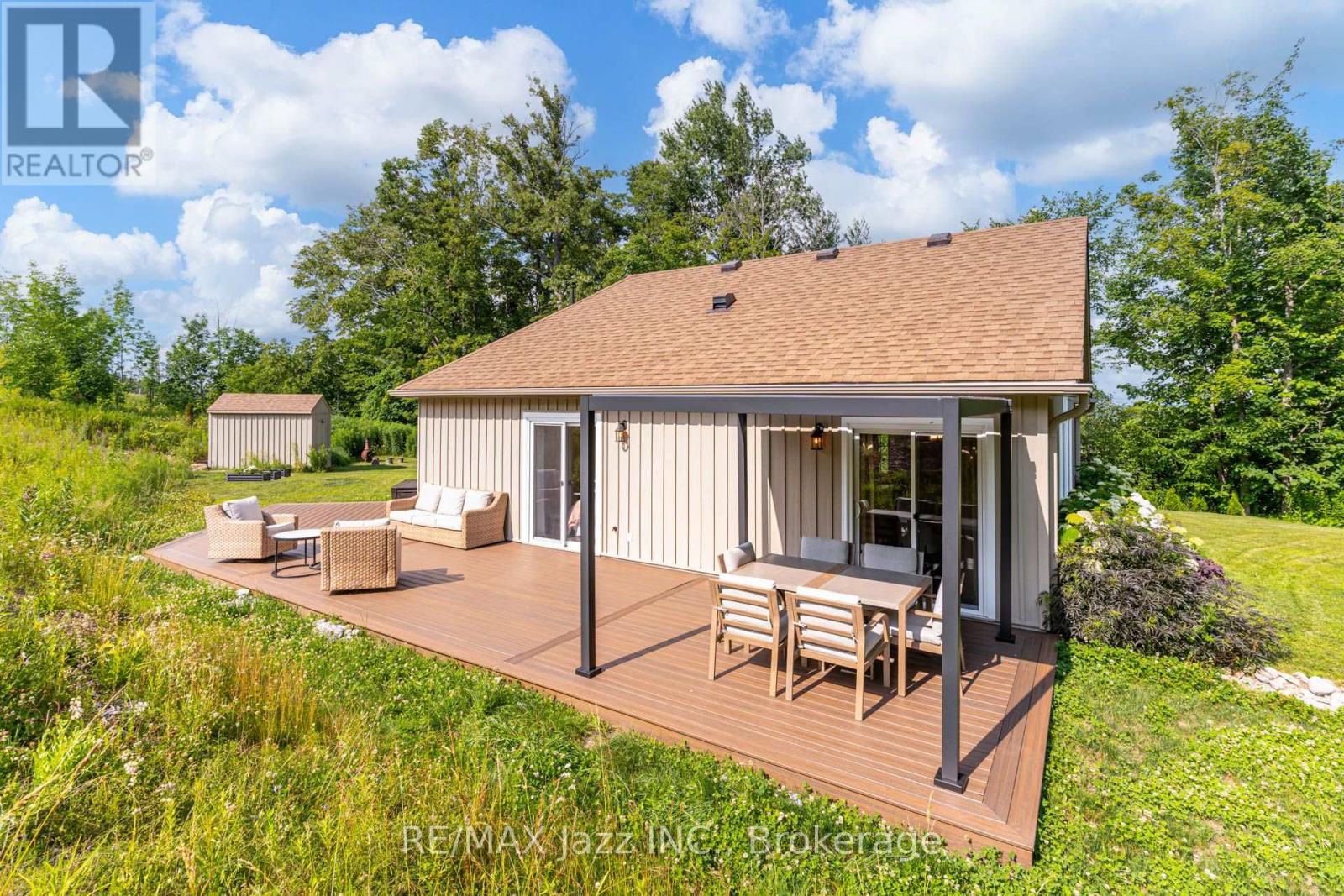 8 BEAMISH ROAD - 40