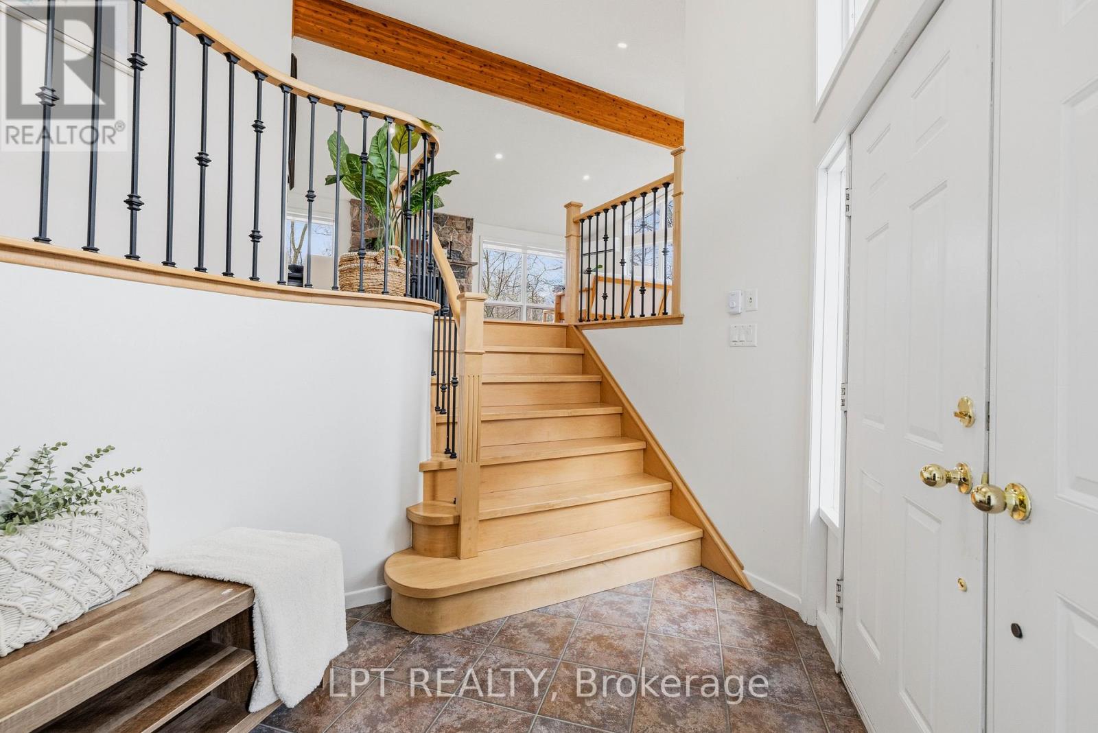 50 CONCESSION RD 2 W - 9