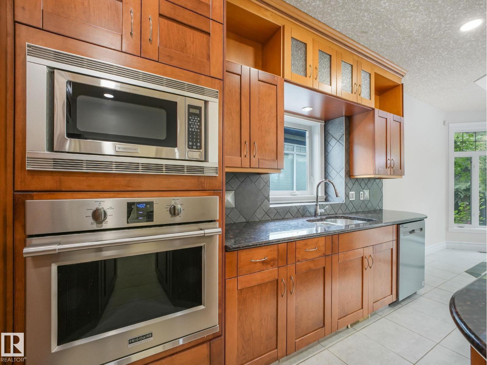 13412 157 AV NW — photo 16