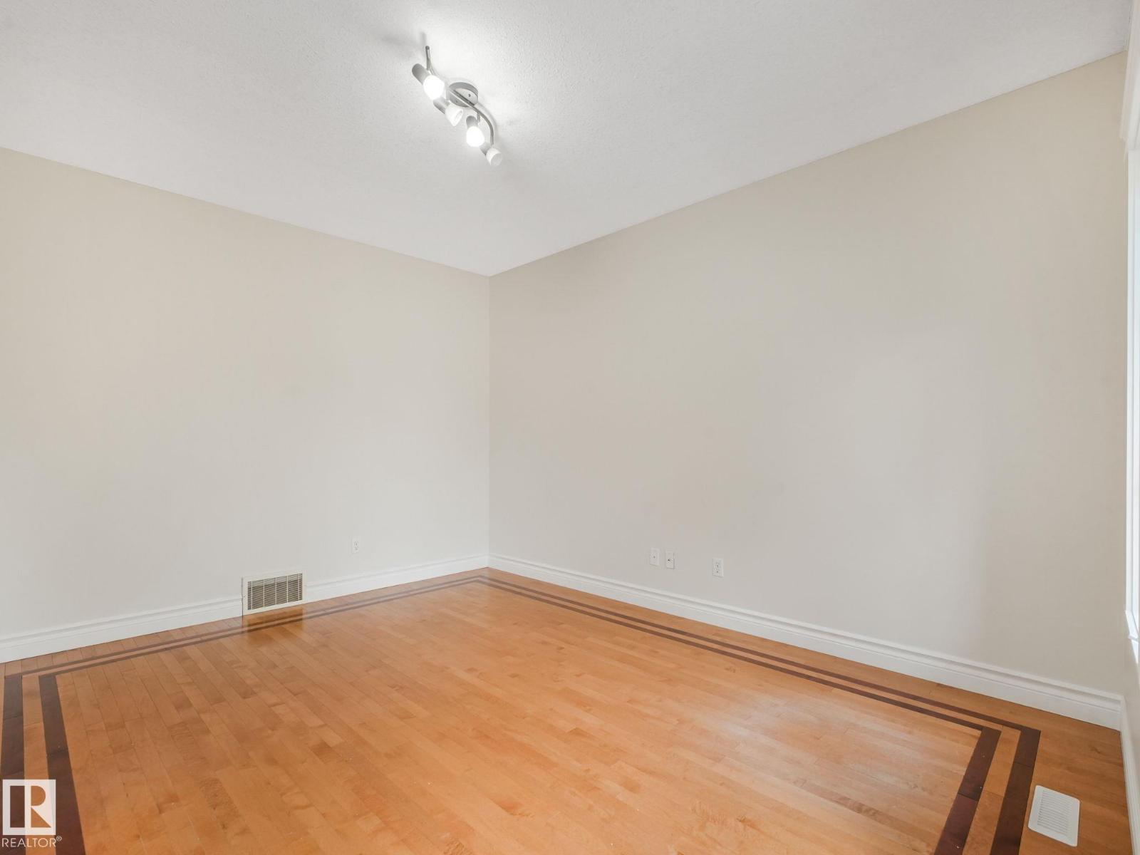 13412 157 Av NW photo 5 — MLS® E4497596