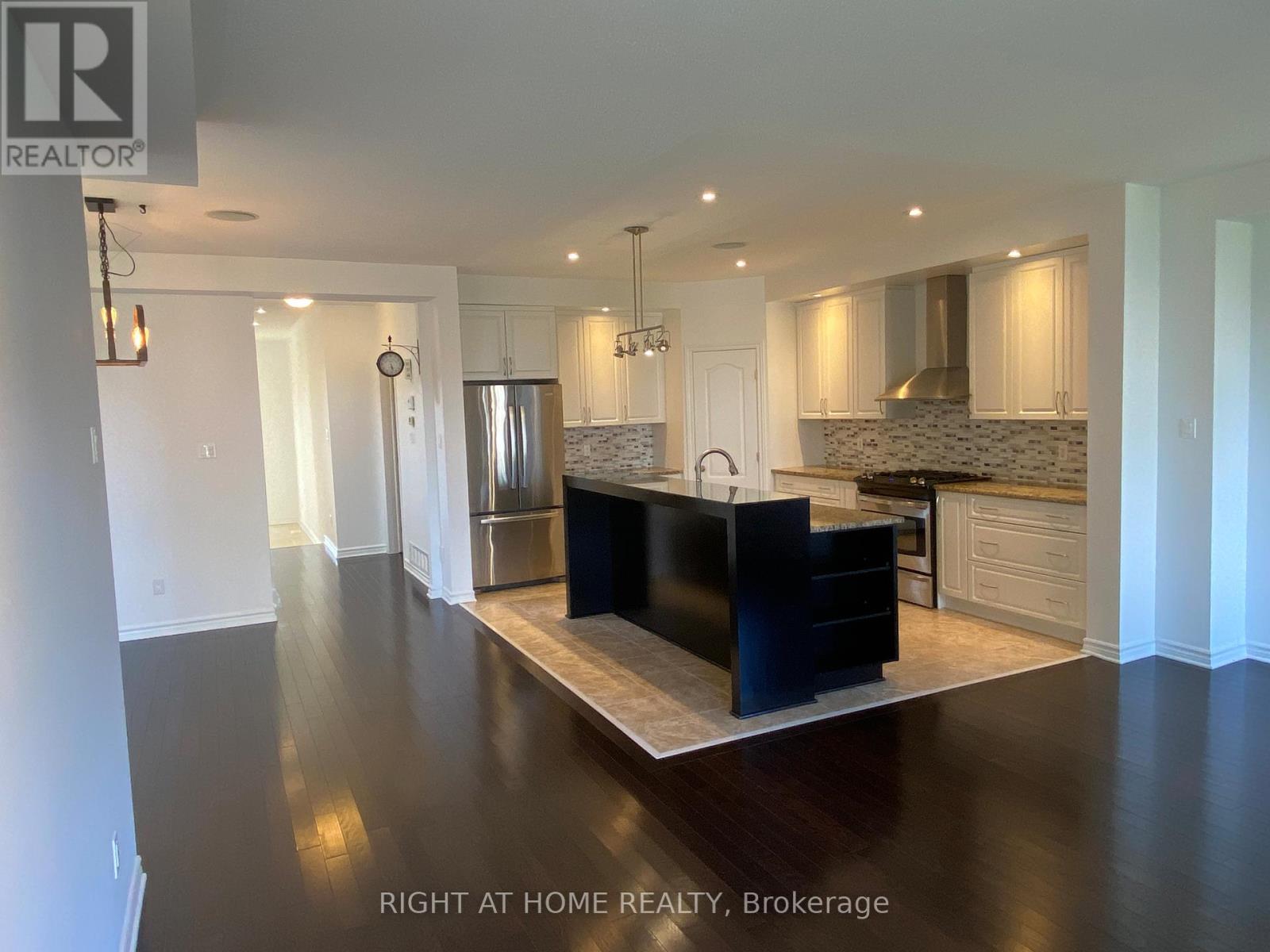House for Rent in Ottawa – 1201 ALSON MILLS WAY, Ottawa – By Peter Sagos - Image 11