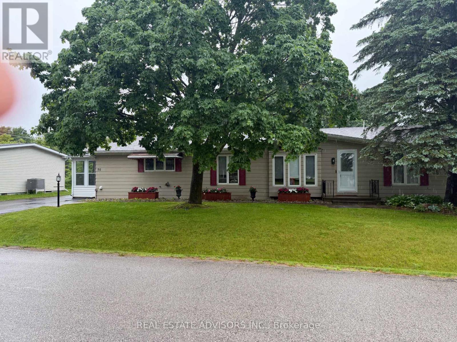 50 JUNO CRESCENT - 1