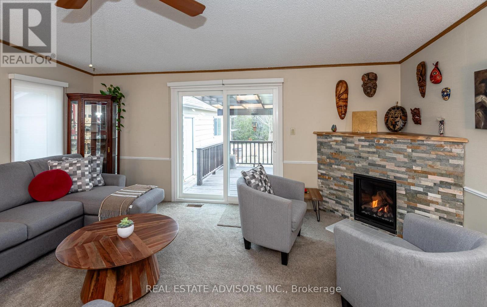 50 JUNO CRESCENT - 19