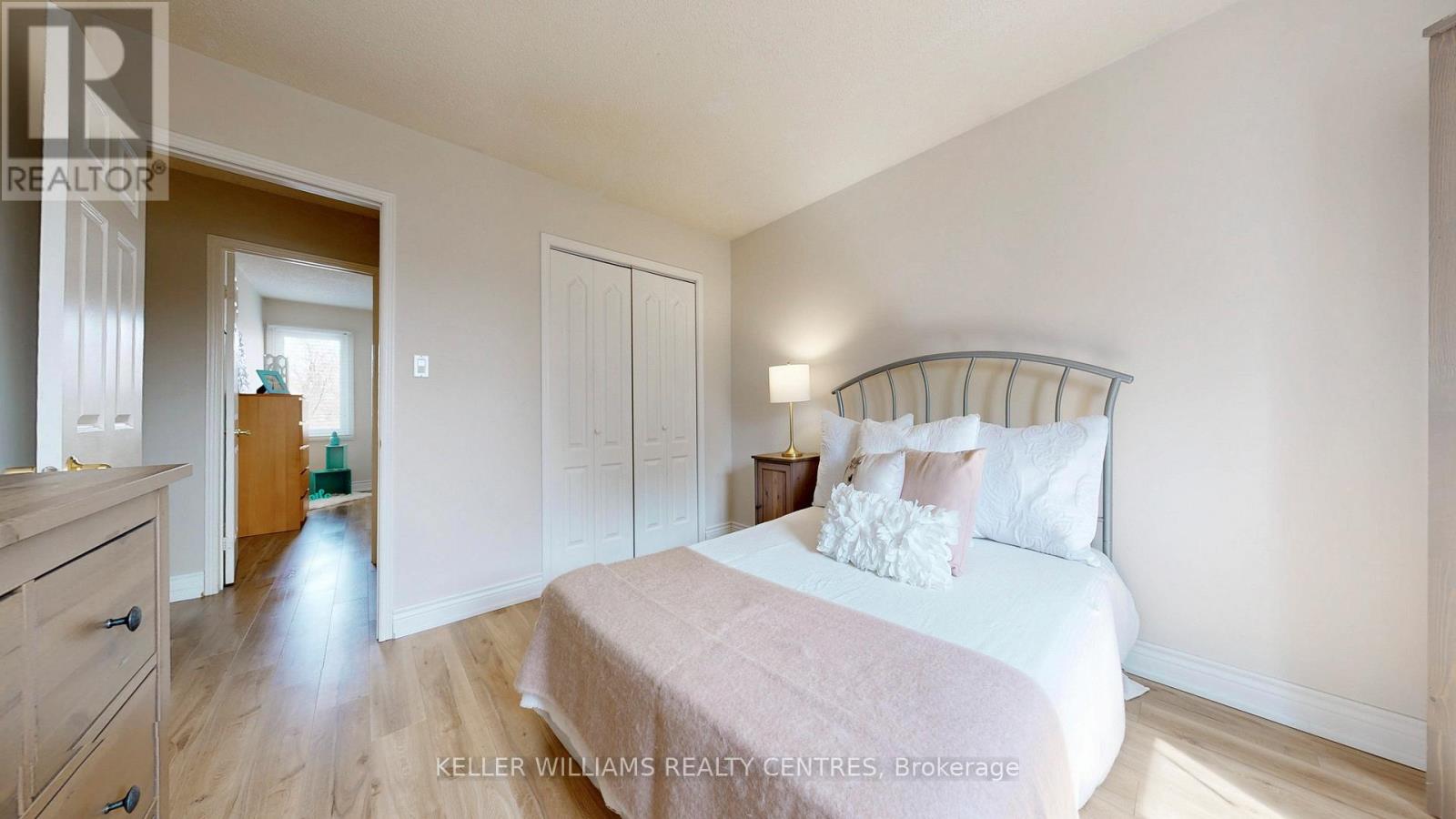 15 BEATTY CRESCENT - 26
