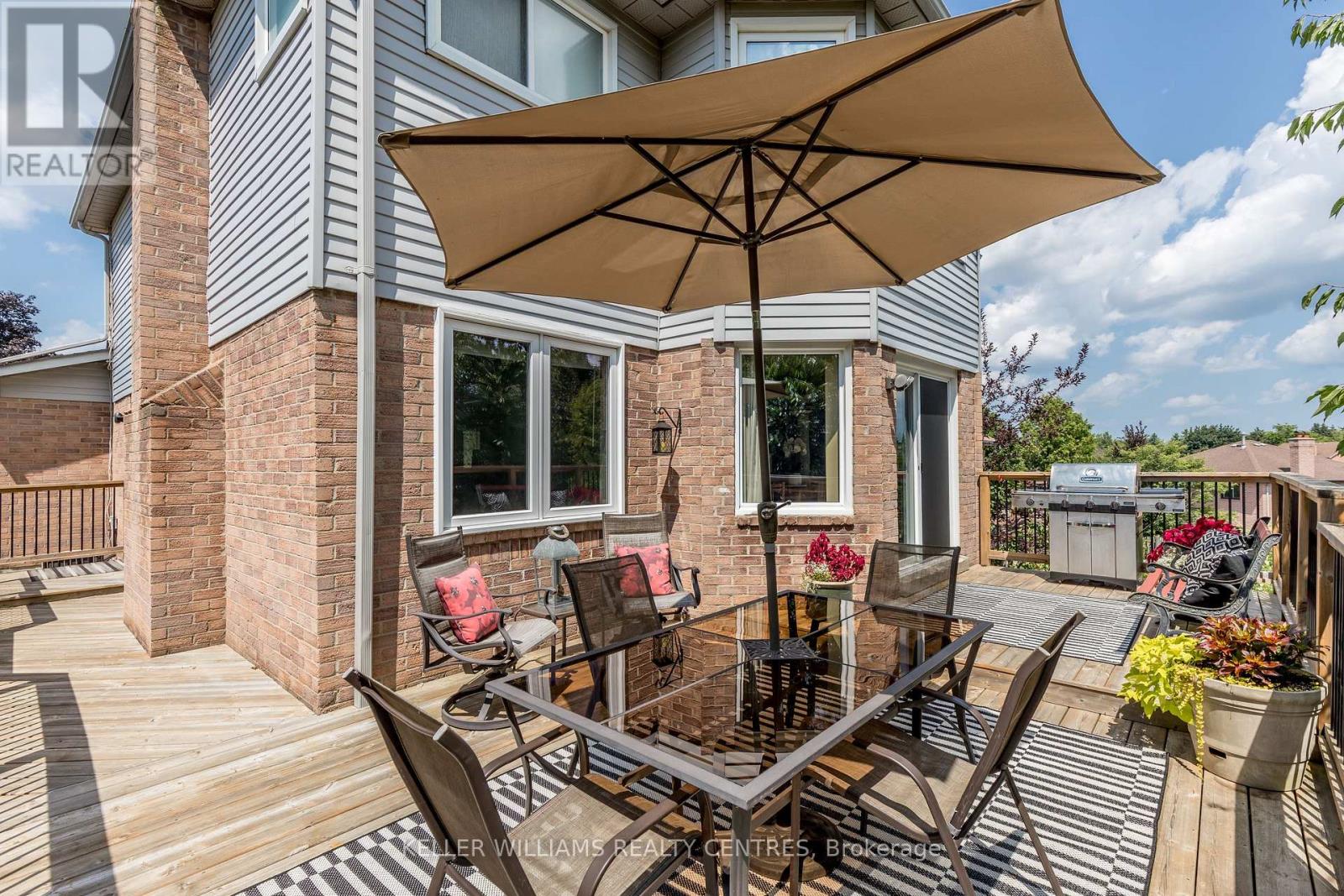 15 BEATTY CRESCENT - 39