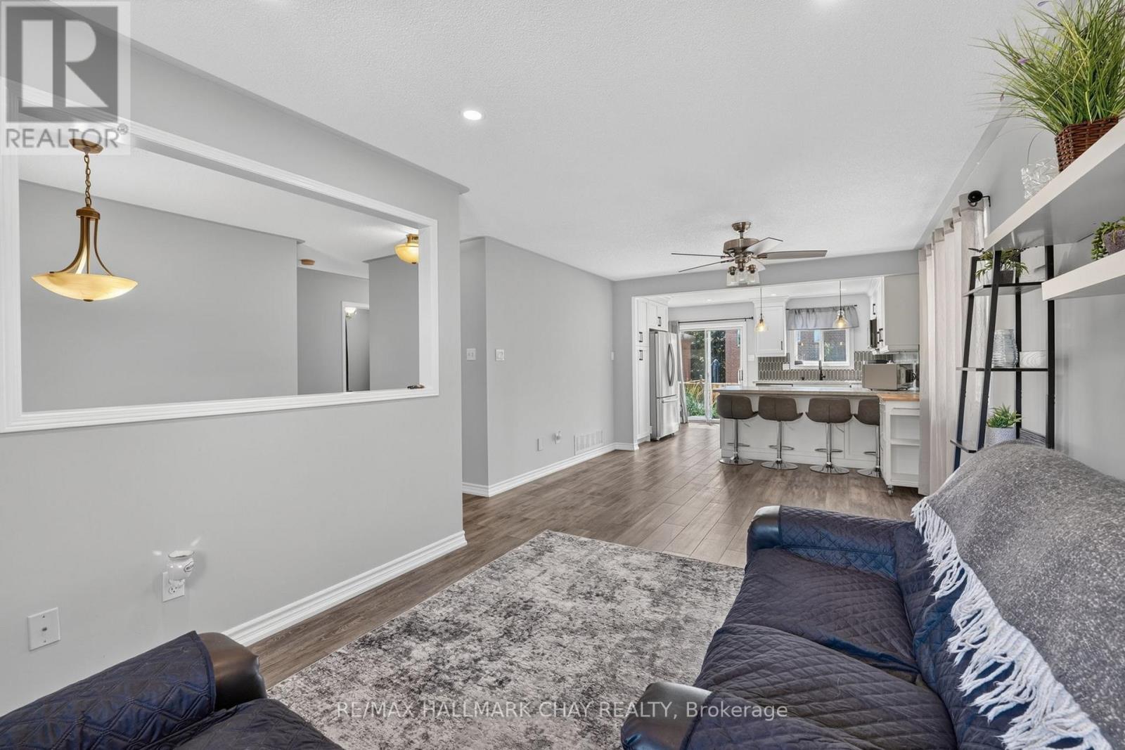41 HODGSON DRIVE - 12