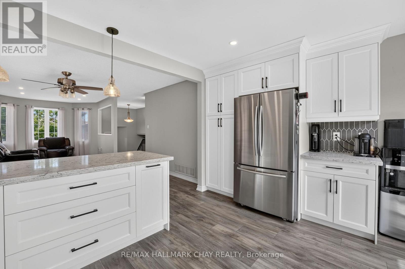 41 HODGSON DRIVE - 22