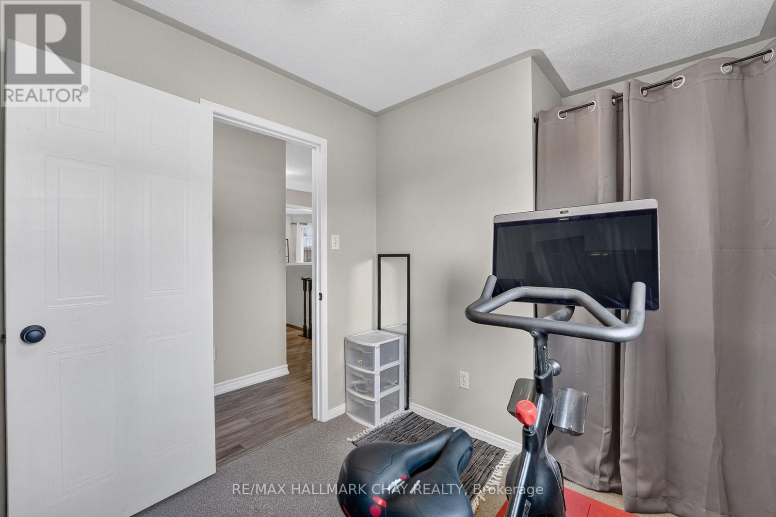 41 HODGSON DRIVE - 30
