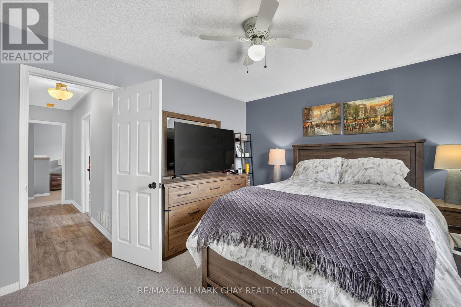 41 HODGSON DRIVE - 33