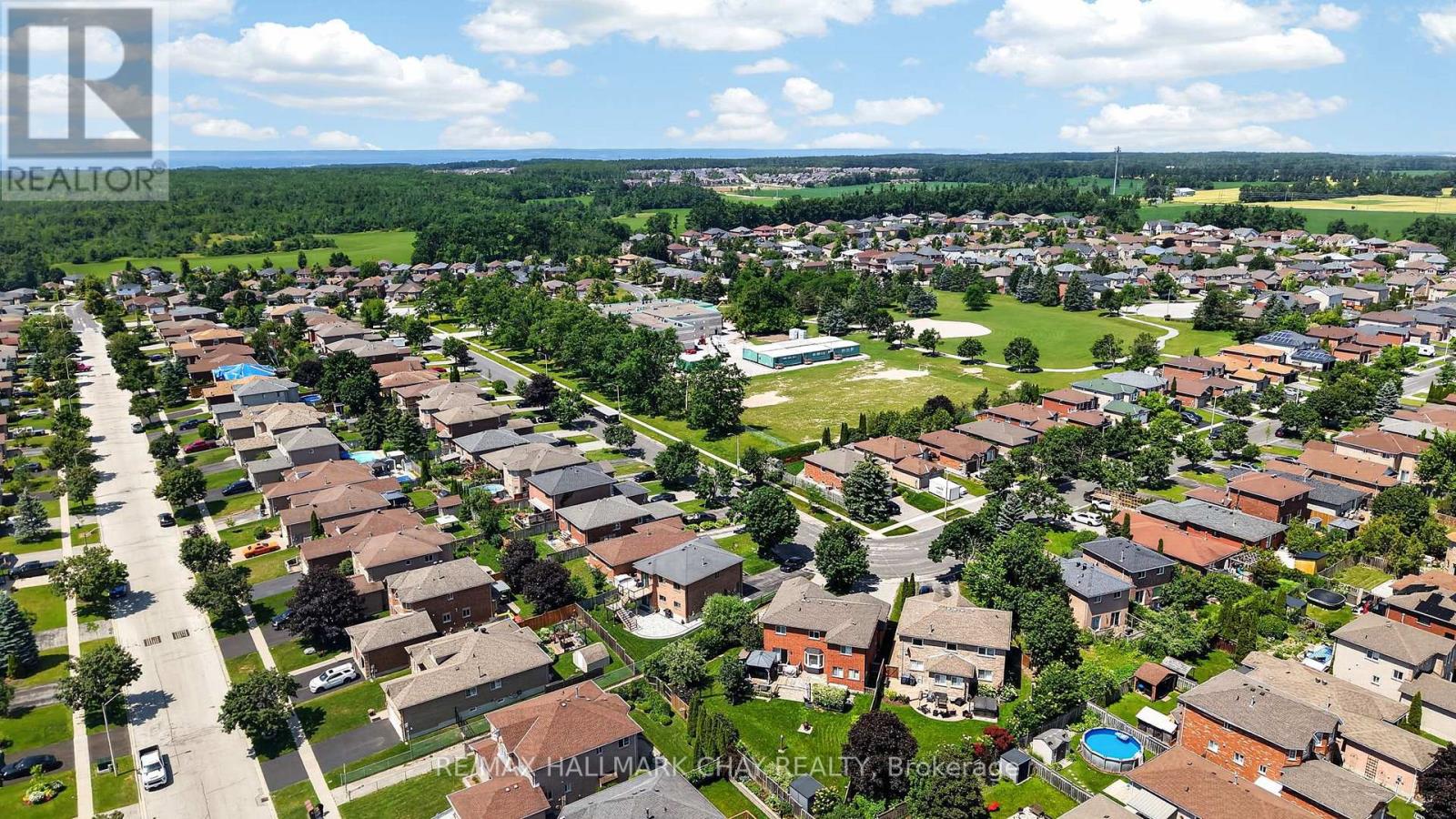 41 HODGSON DRIVE - 44
