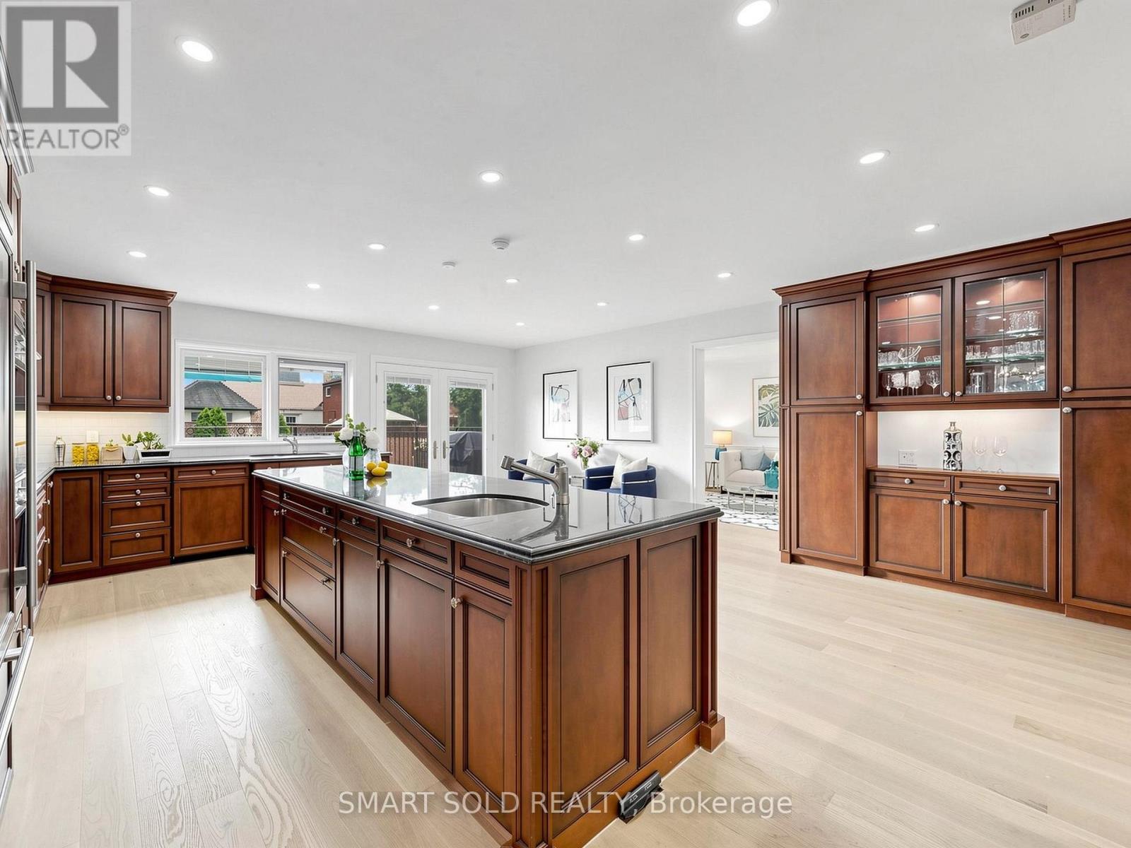 83 FISHERVILLE ROAD - Image 12