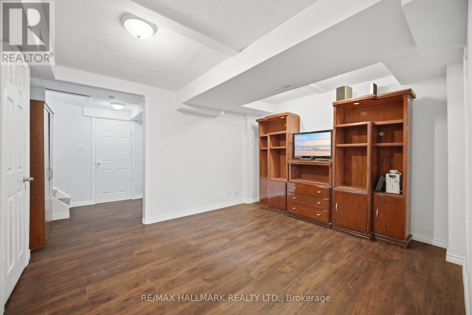 641 MARLEY CRESCENT - 20