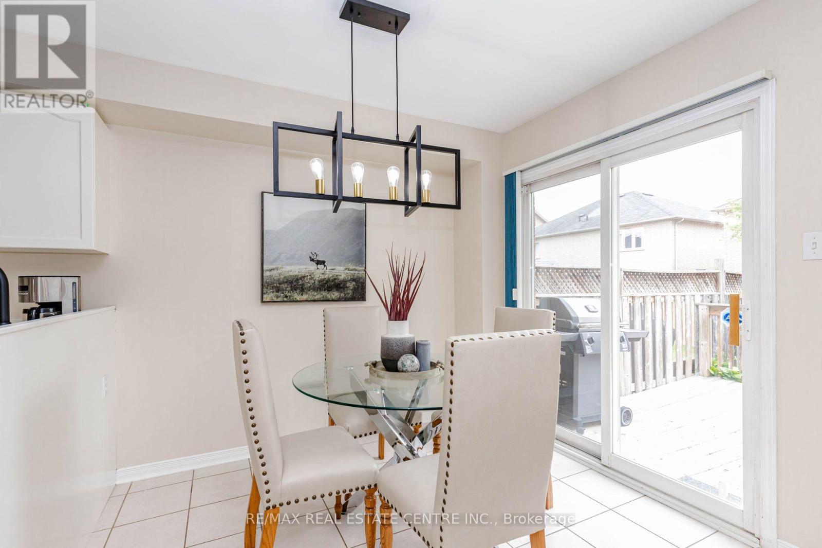 35 PRINCE CRESCENT - 12
