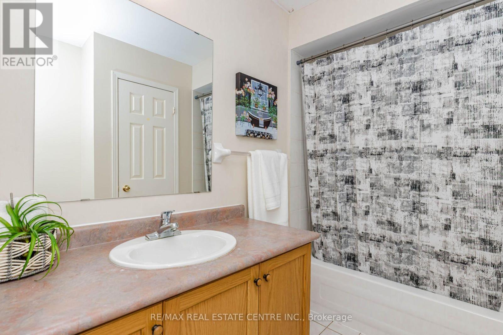 35 PRINCE CRESCENT - 20