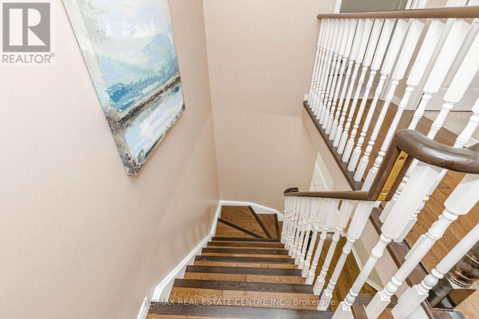 35 PRINCE CRESCENT - 14