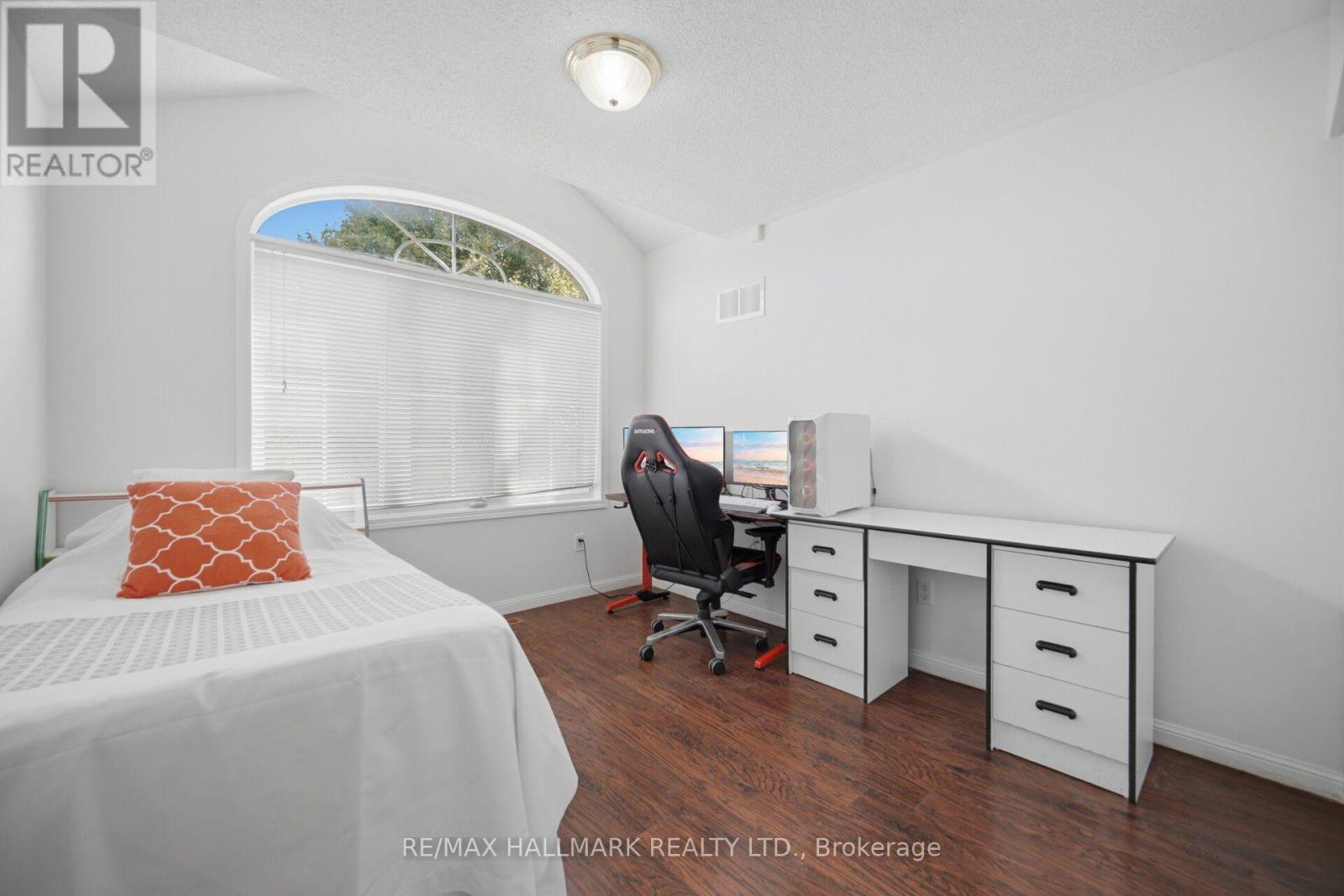 641 MARLEY CRESCENT - 15