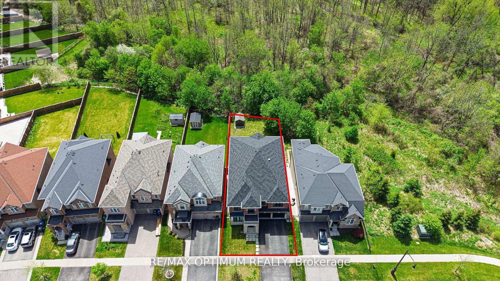 14 WATERWIDE CRESCENT - 47