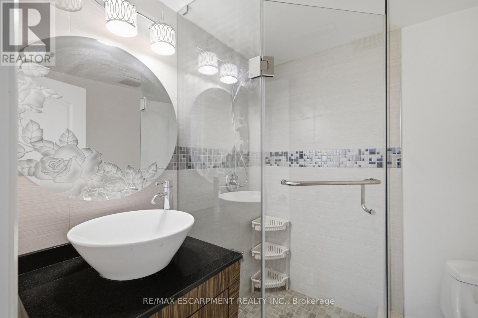 3084 CONSTITUTION BOULEVARD - 17
